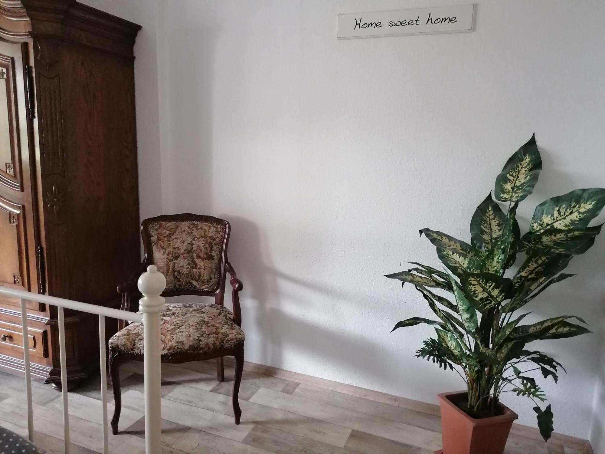 Ferienwohnung Am Reinhardswald - Eichenlaub - Mit Sauna 特伦德尔堡 外观 照片