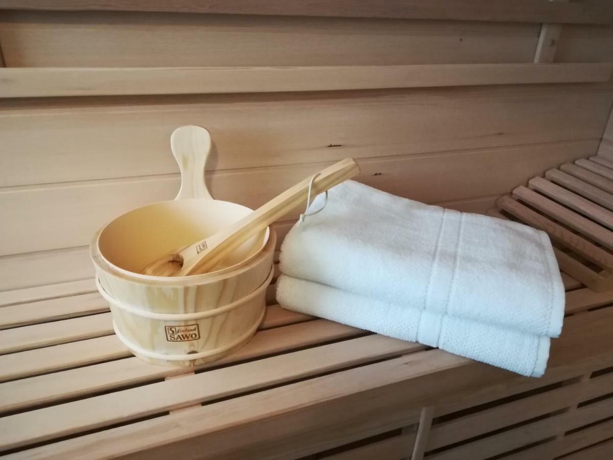 Ferienwohnung Am Reinhardswald - Eichenlaub - Mit Sauna 特伦德尔堡 外观 照片