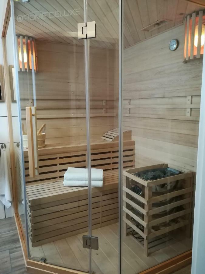 Ferienwohnung Am Reinhardswald - Eichenlaub - Mit Sauna 特伦德尔堡 外观 照片