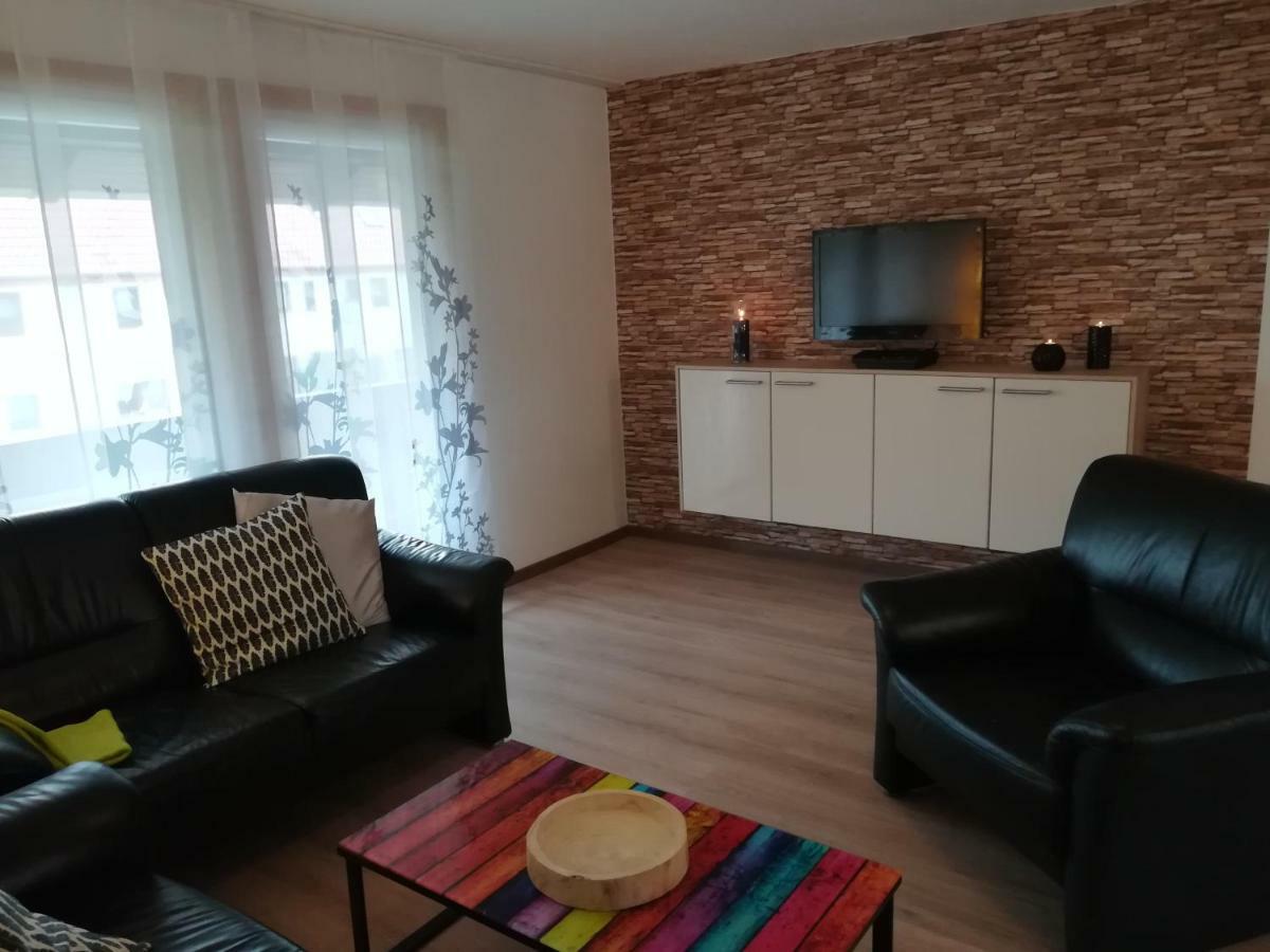Ferienwohnung Am Reinhardswald - Eichenlaub - Mit Sauna 特伦德尔堡 外观 照片