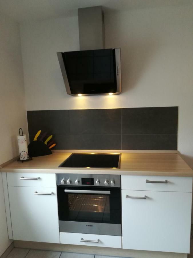 Ferienwohnung Am Reinhardswald - Eichenlaub - Mit Sauna 特伦德尔堡 外观 照片