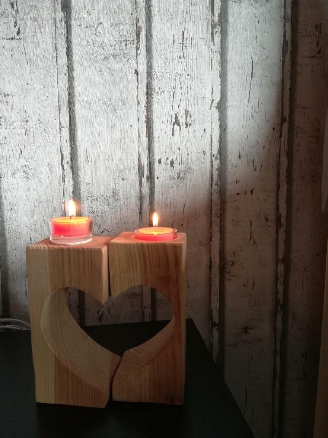 Ferienwohnung Am Reinhardswald - Eichenlaub - Mit Sauna 特伦德尔堡 外观 照片